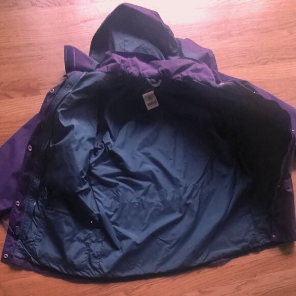 REI 3-in-1 Jacket, Size M, Women’s Nylon Jacket with hood and down insert. - Picture 6 of 10